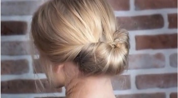 Une coiffure chic et romantique en 3 minutes