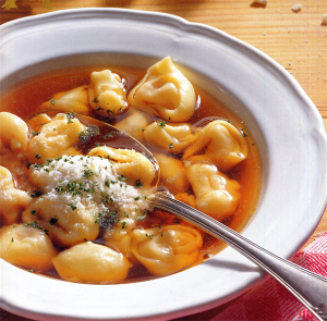 Soupe de pâtes Tortellini