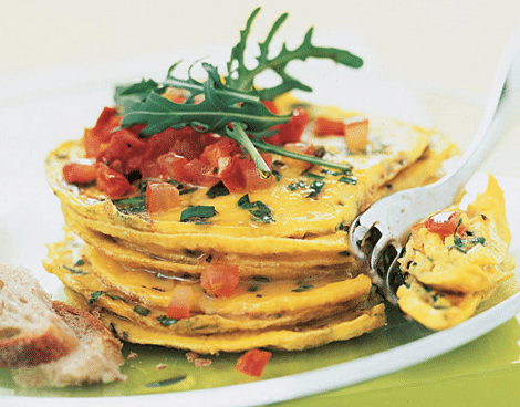 millefeuilles omekettes - Millefeuilles d’omelettes aux herbes - Les millefeuilles salés