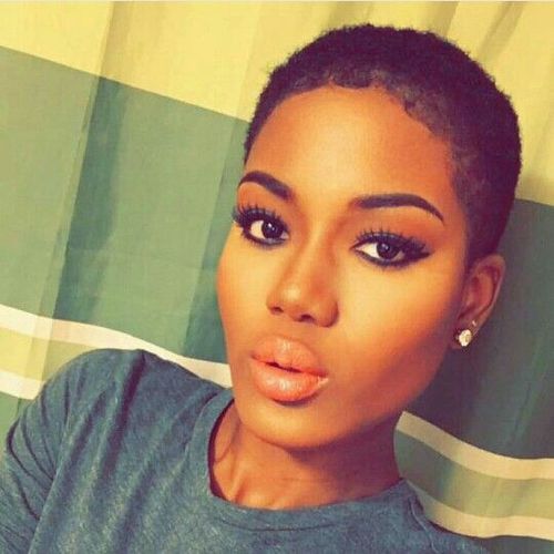coupe courte femme afro etre belle 34 - Modèles de coiffure coupe courte femme afro