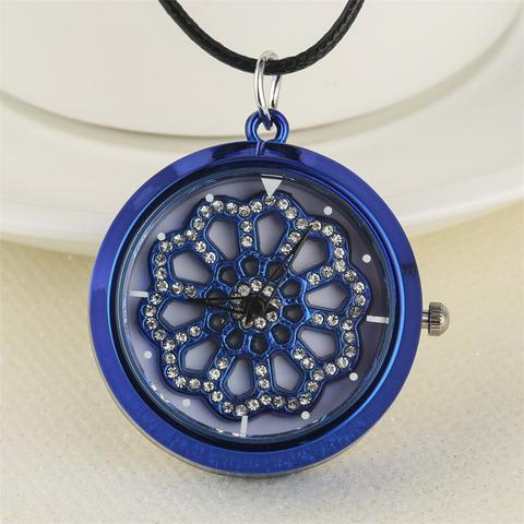 Collier montre gousset modèle "Fleur de vie"