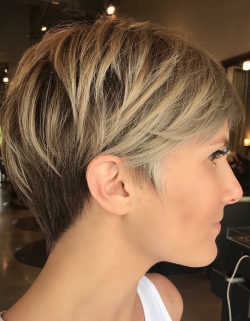 Brondebalayage Pixie With V-Cut Nape