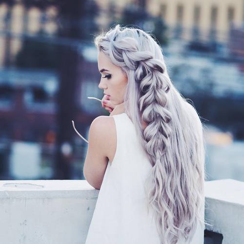 side braid hairstyle for long hair