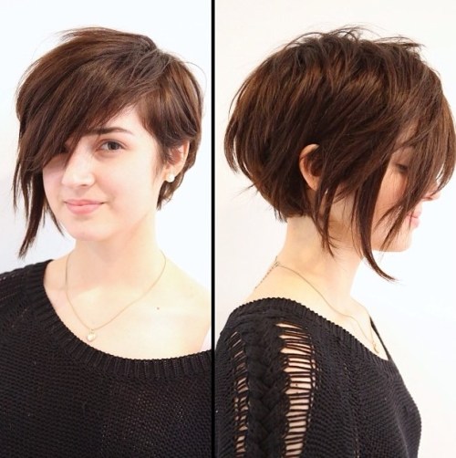 Asymmetrical Pixie Bob For A Round Face