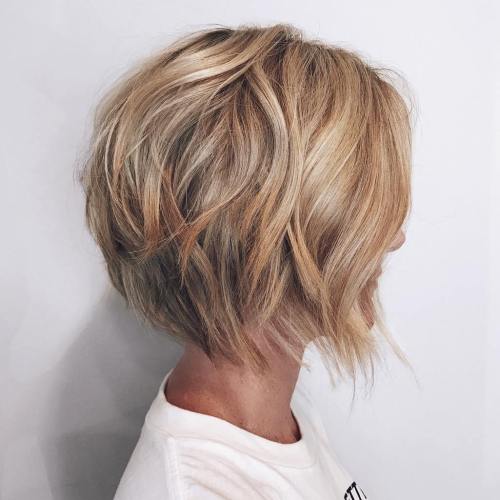 Caramel Blonde Layered Bob