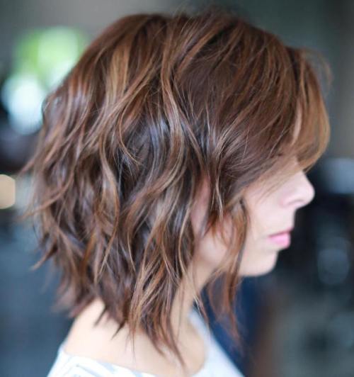 Brown Wavy Bob With Subtle Highlights