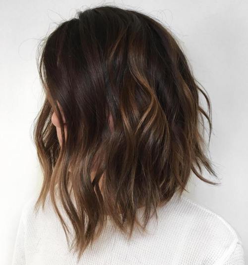 Brunette Lob With Light Brown Highlights