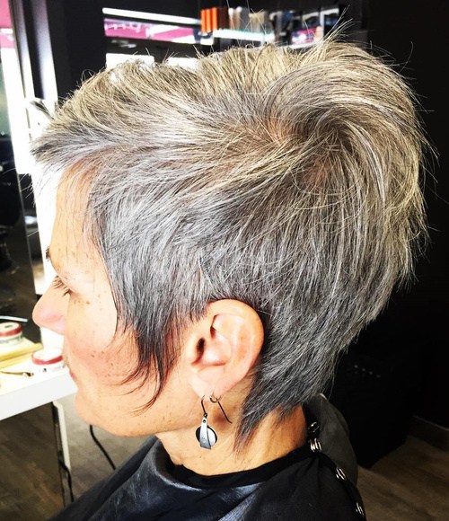60 magnifiques styles de cheveux gris 5e4281251d377 - 60 magnifiques styles de cheveux gris femme - Coloration et teinture