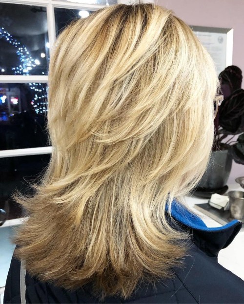 Medium Wispy Blonde Shag