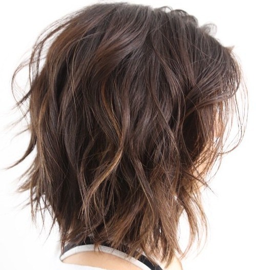 Shoulder-Length Choppy Wavy Bob