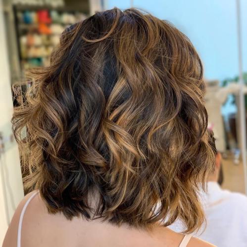 Shoulder-Length Wavy Shaggy Haircut