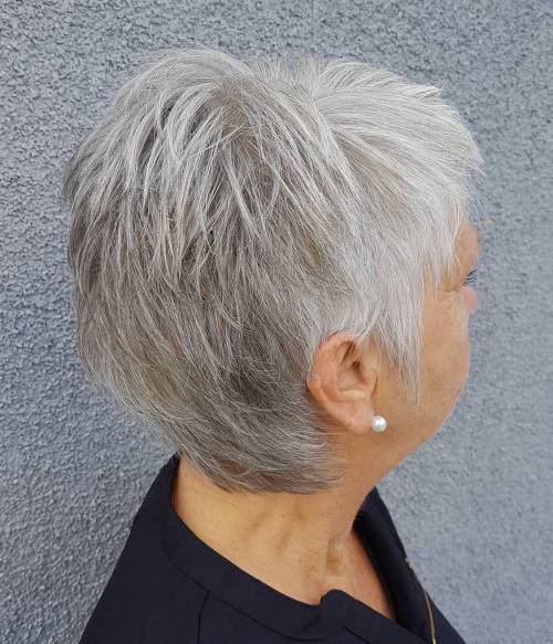 90 coiffures courtes chics et simples pour les femmes de plus de 50 ans 5e41430ed1aeb - 90 coiffures courtes chics et simples pour les femmes de plus de 50 ans et plus