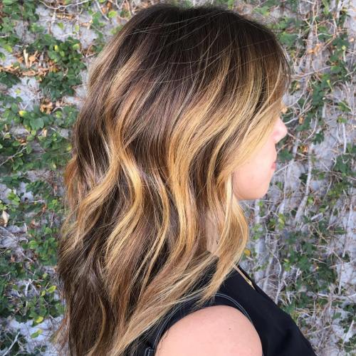 dark brown hair with golden brown balayage