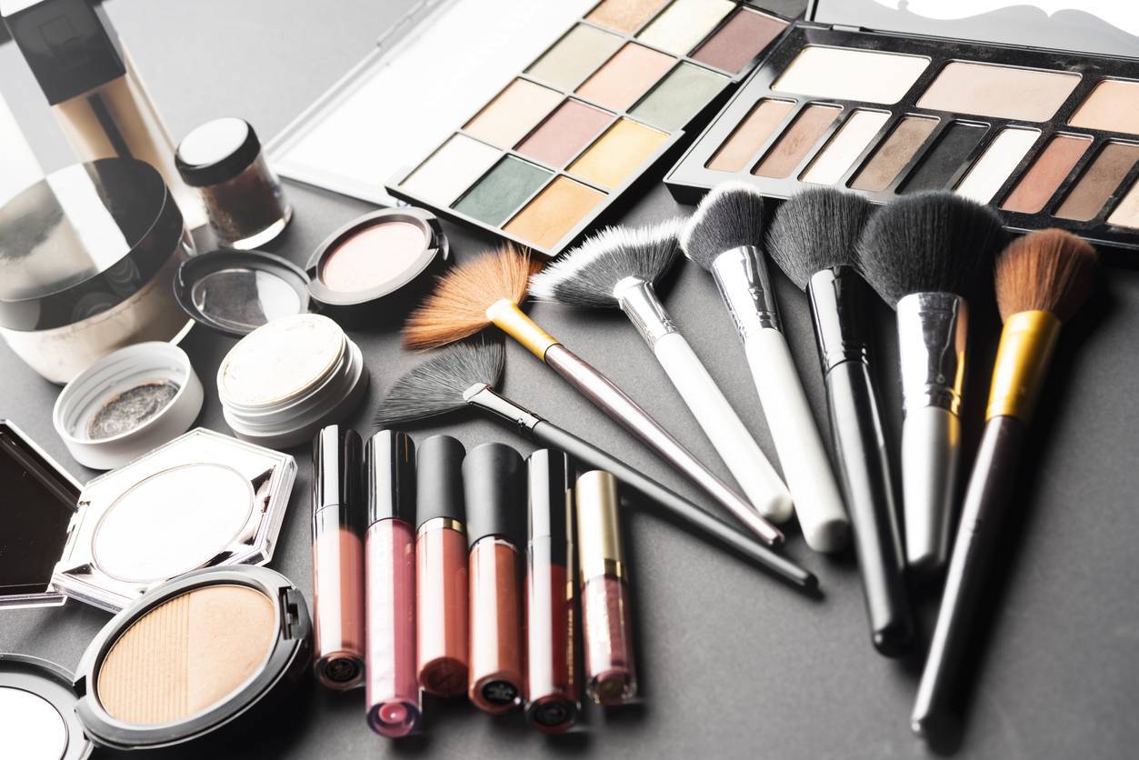 produits de maquillage