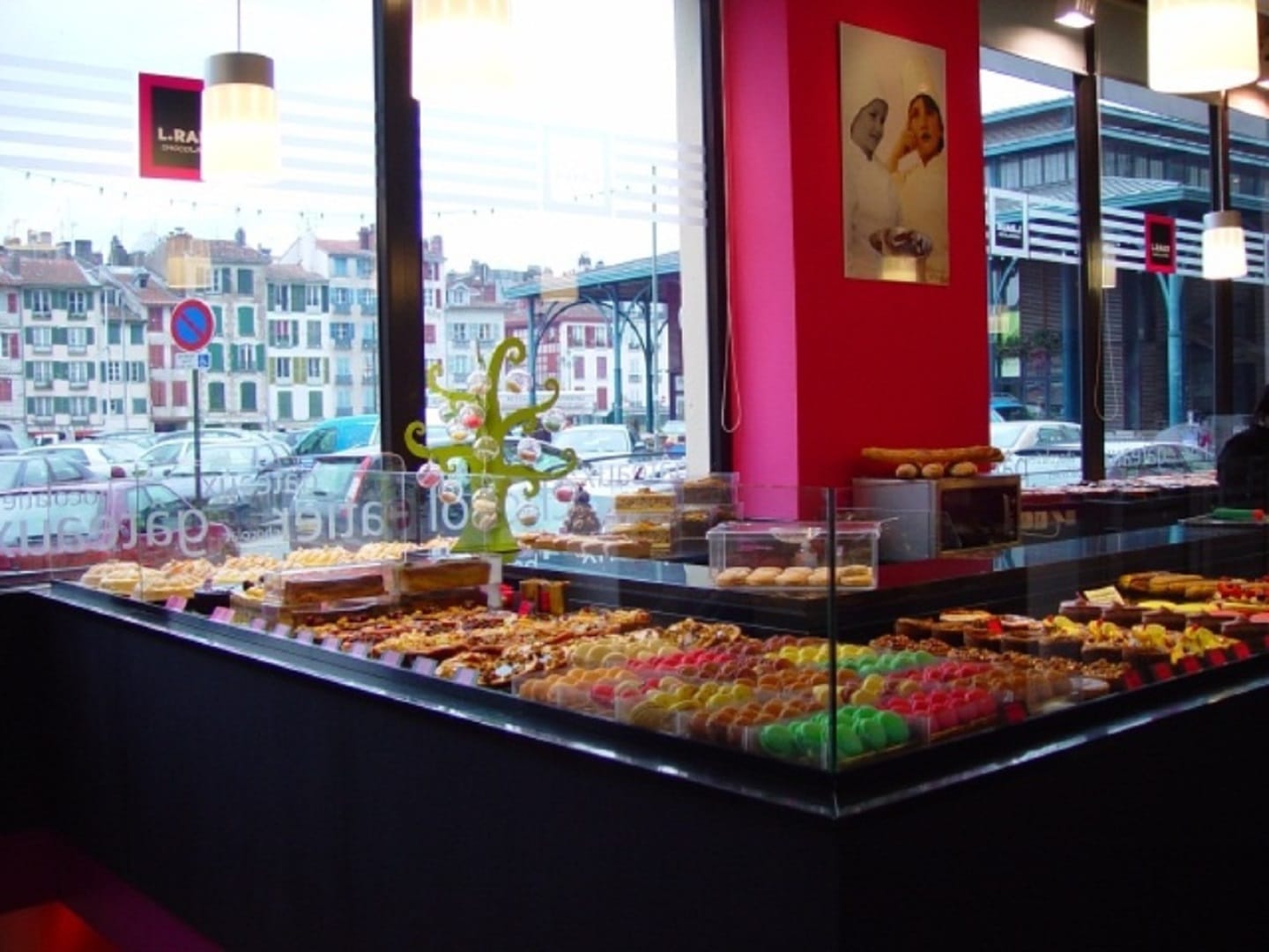 Pâtisserie Lionel Raux – Bayonne & Biarritz – Chocolatier & Traiteur