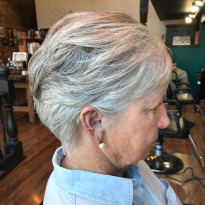 coiffure balayage cheveux gris