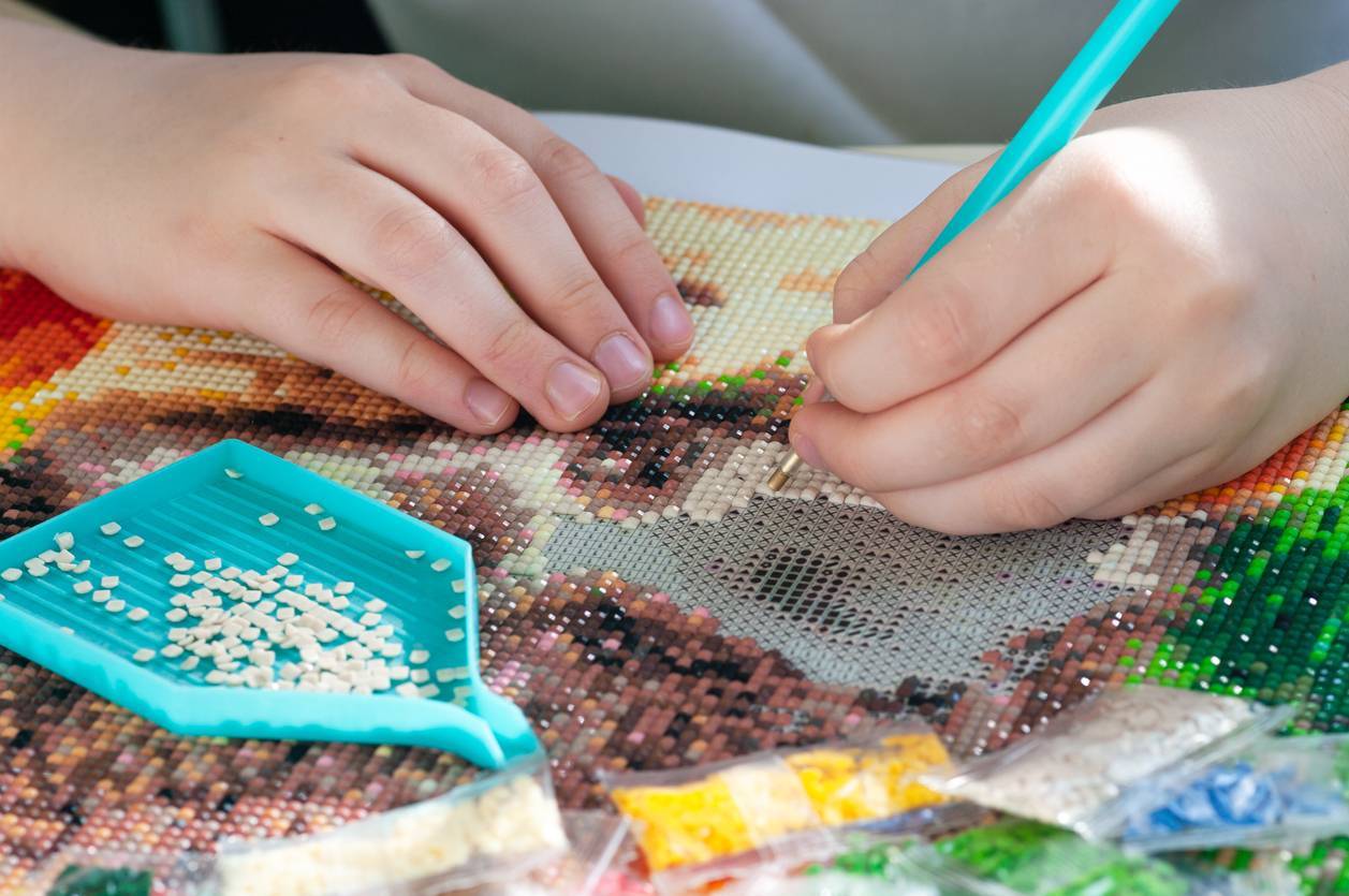 faire de la broderie diamant pour déstresser