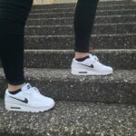 Bien dans nos sneakers ! On a essayé pour vous les Air Max 90 et les Nike React Vision