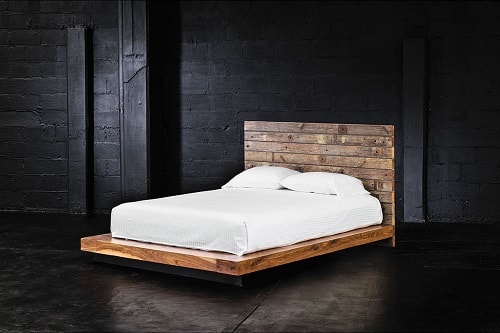 lit palette 602f8b6f9e92a - Idées inspiration de chambre à coucher en palette de bois à essayer!