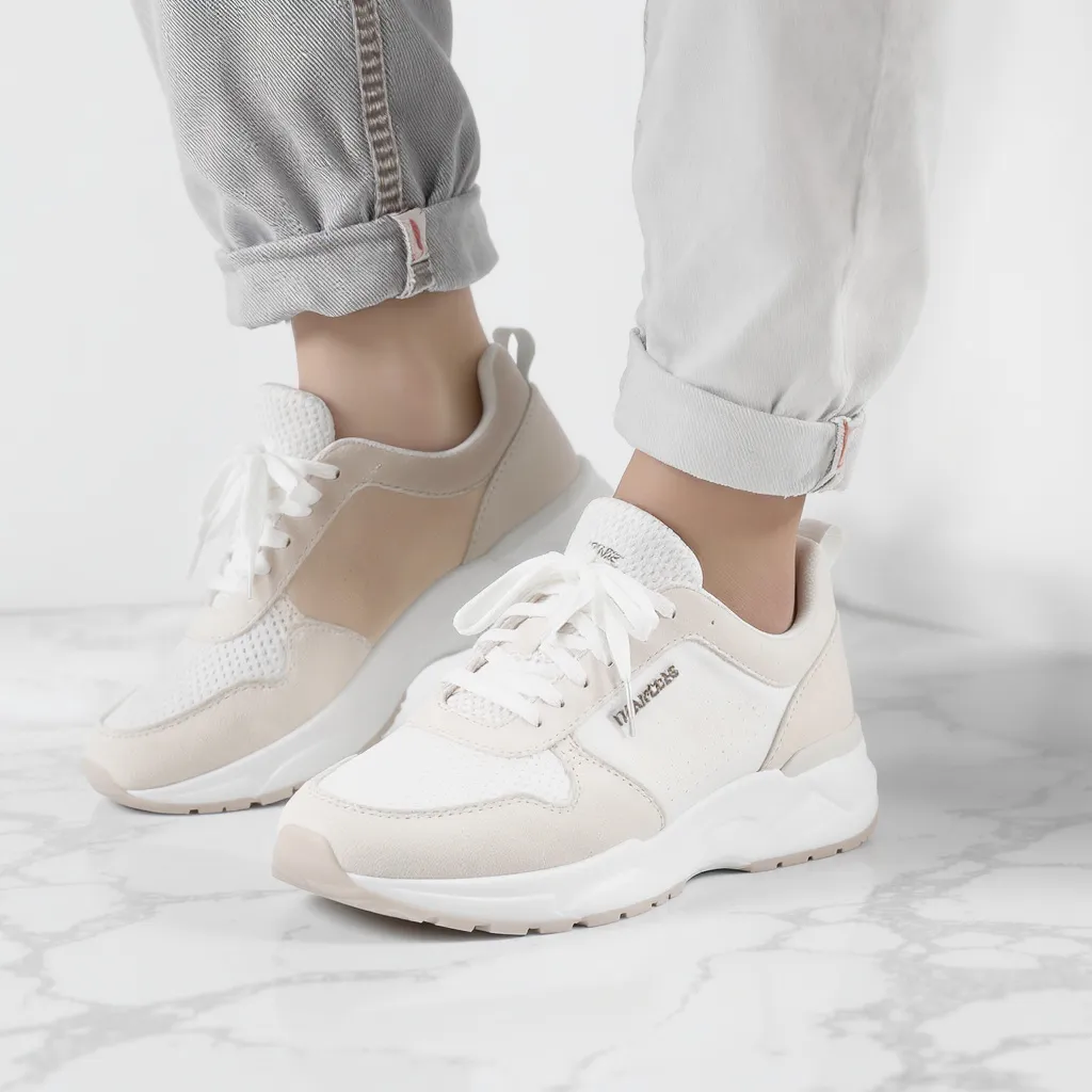 Sneakers blanches femme tendance