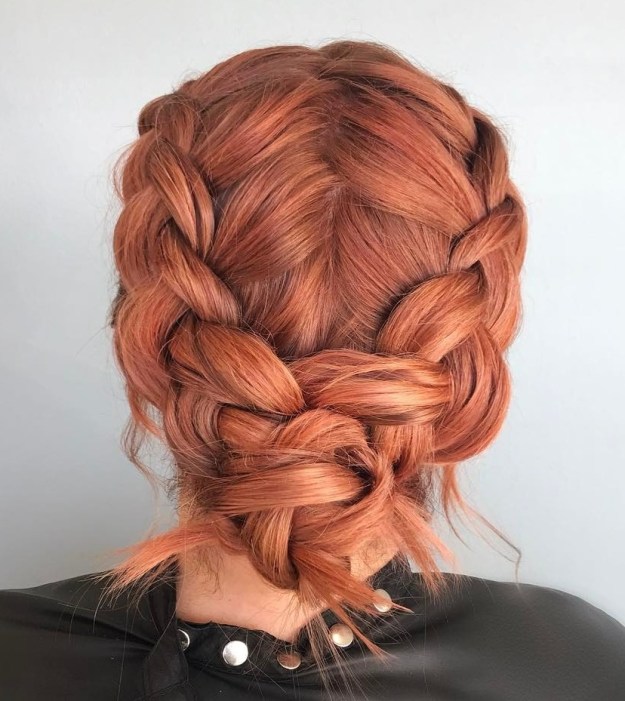 16 peachy braided updo - 20 coiffures à la mode pour la rentrée