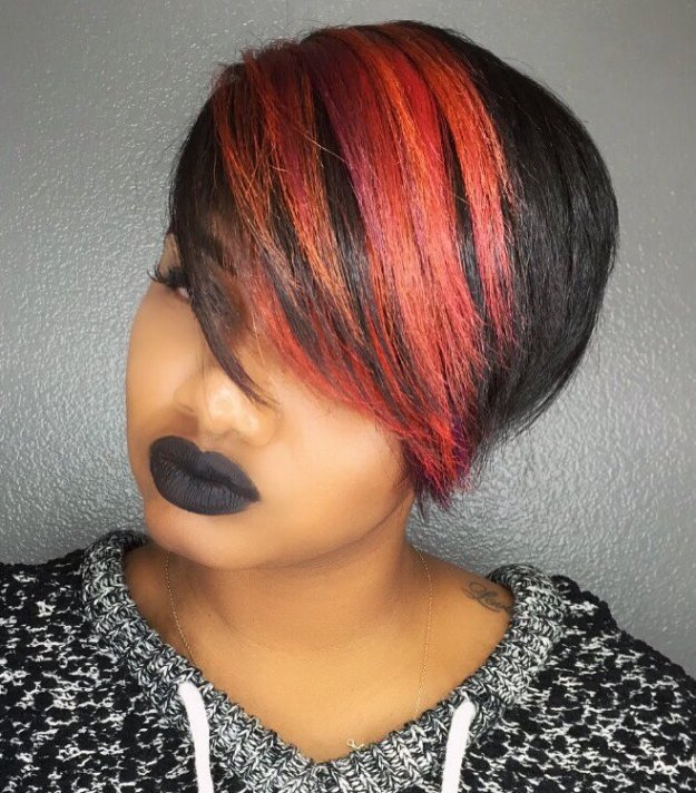 20 black pixie with red bangs - 30 coiffures Emo profondément émotionnelles et créatives pour les filles