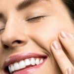 Comment avoir des dents plus saines et plus blanches durablement ?