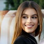 Comment sont les sourcils de Kaia Gerber ?