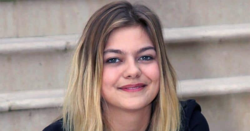 Quel look a adopté Louane pour le Festival de musique Coachella ?