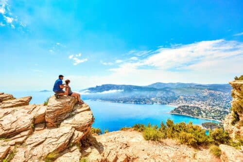 couple tourisme marseille 500x333 - Les meilleures activités à pratiquer en couple à Marseille