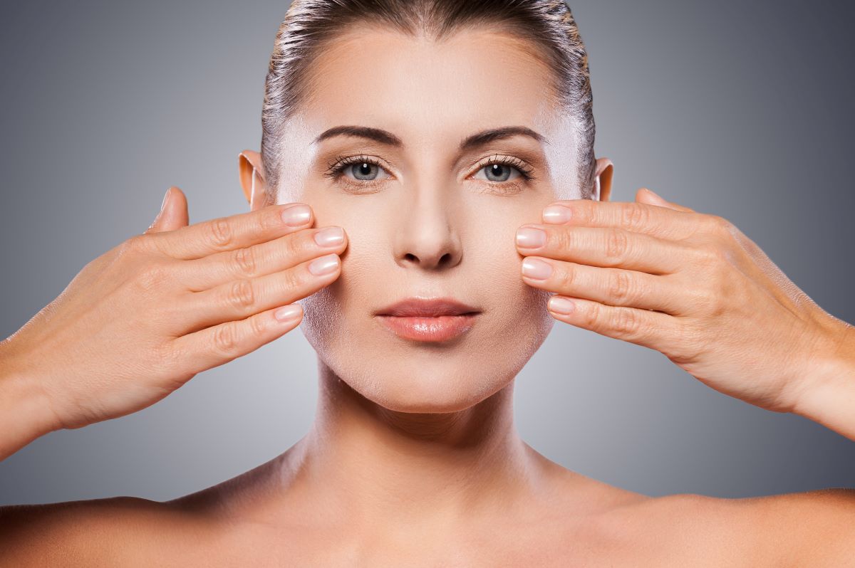 importance soins visage femme - L'importance de prendre soin de son visage