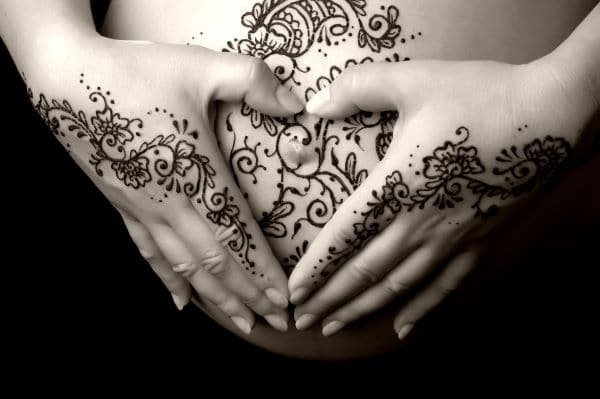 tatouage ventre femme - Sur quelle partie du corps de femme puis-je me faire tatouer ?