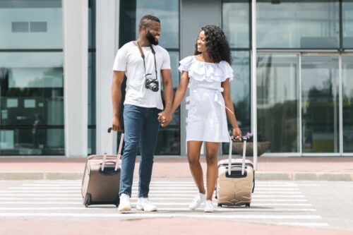 couple voyage serein