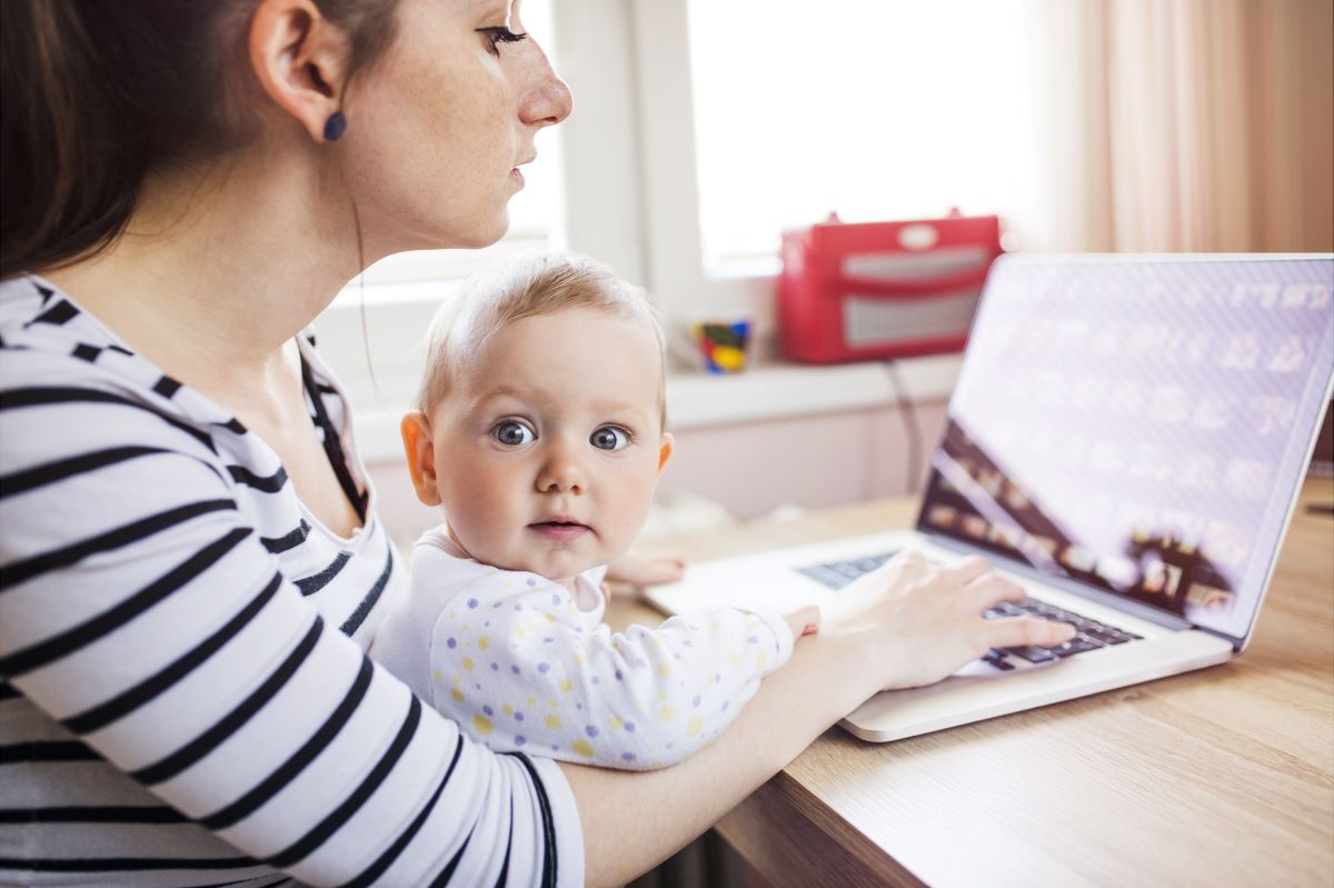 travail femme bebe maternite - 7 secrets pour allier maternité et travail