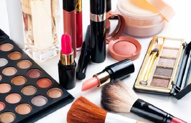 Maquillage pour femme 1 - Vanilla Beauté : les coffrets de Noël 2022 de Beautybay