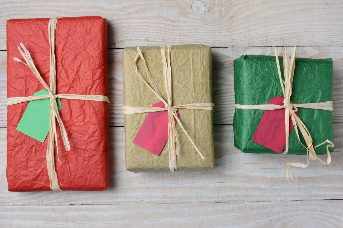 cadeaux emballage tissu soie - Comment emballer des articles ou des cadeaux avec style et élégance ?