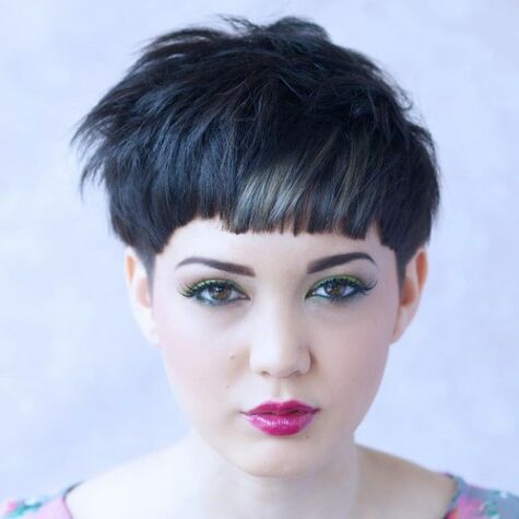 Coupe de cheveux pixie désordonnée