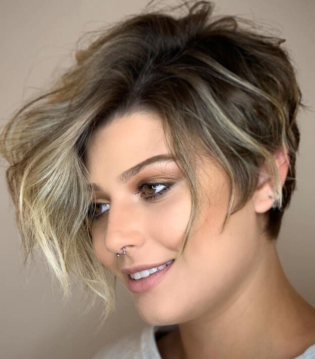 Coupe Pixie bob longue avec ondulations lâches.jpg