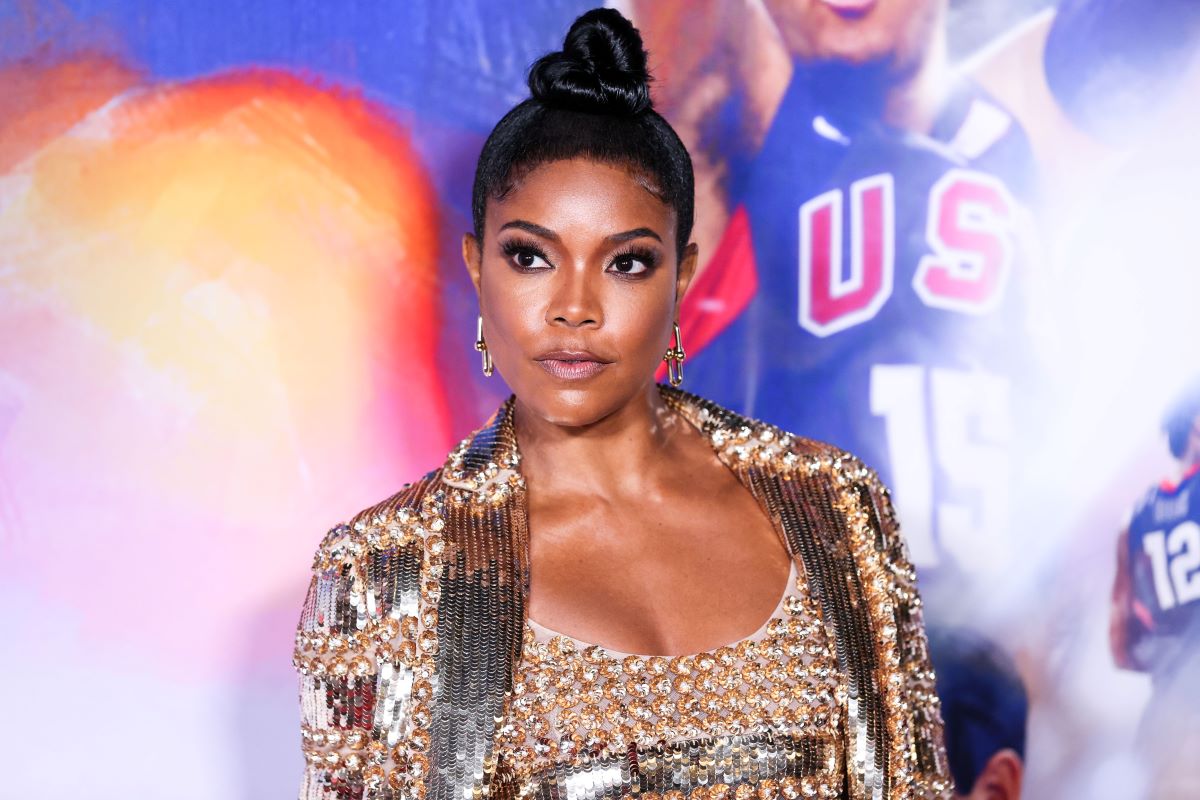 L'actrice américaine Gabrielle Union portant Valentino