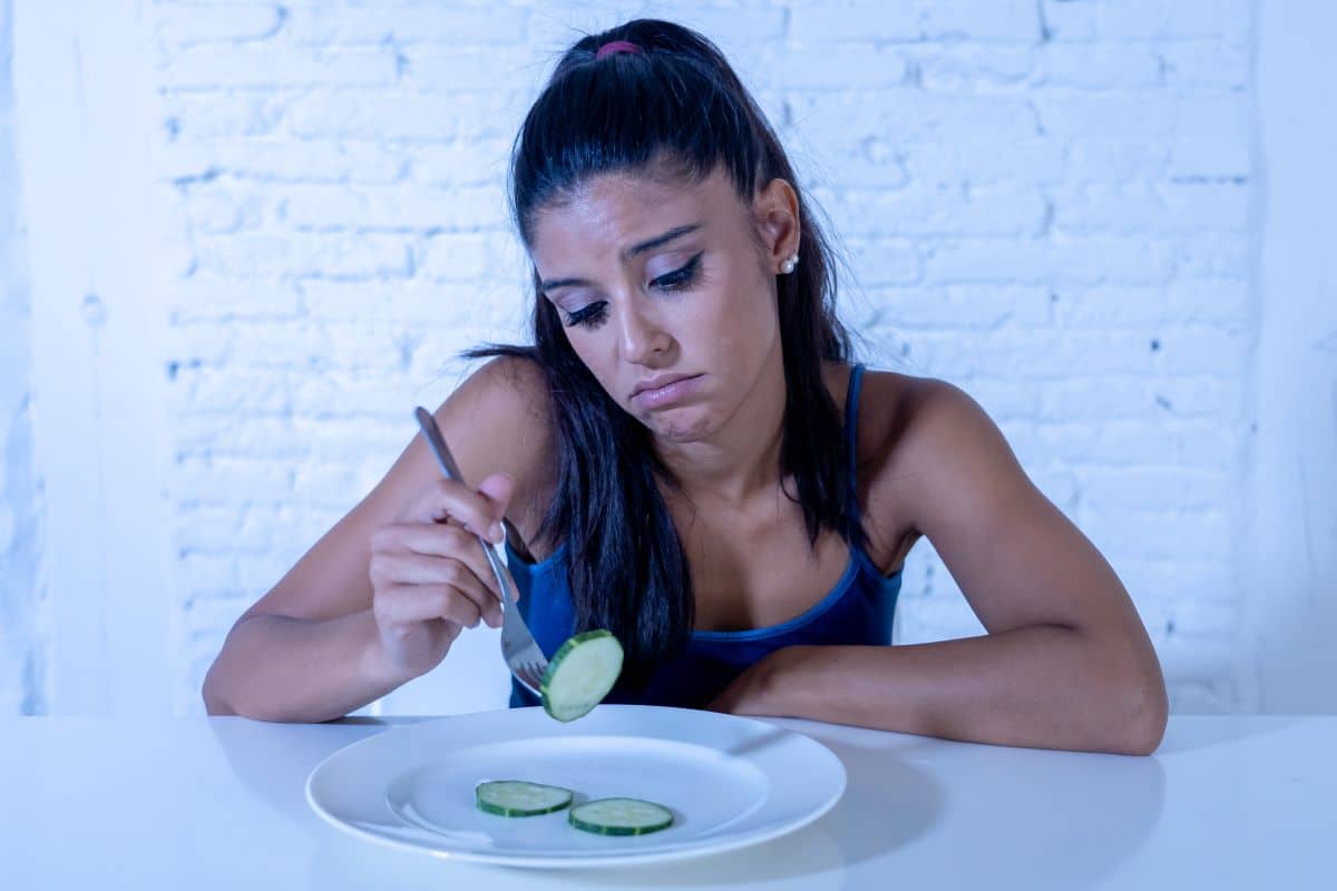 Troubles du comportement alimentaire : quelles en sont les causes ?