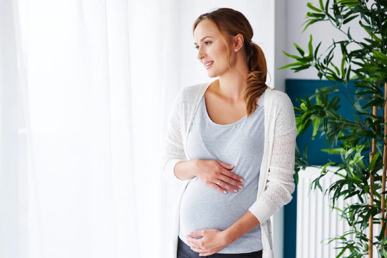 Comment sentir le bébé dans le ventre lors d’une grossesse ?