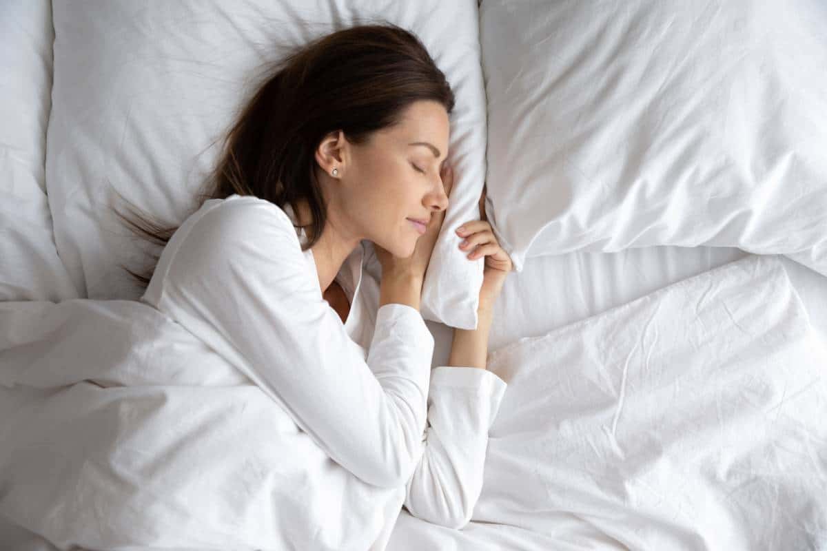 Comment bien dormir en période de fort stress au travail  ?
