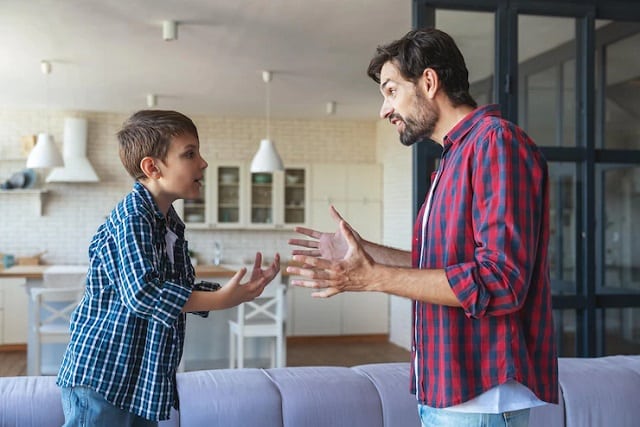  Dispute entre père et fils