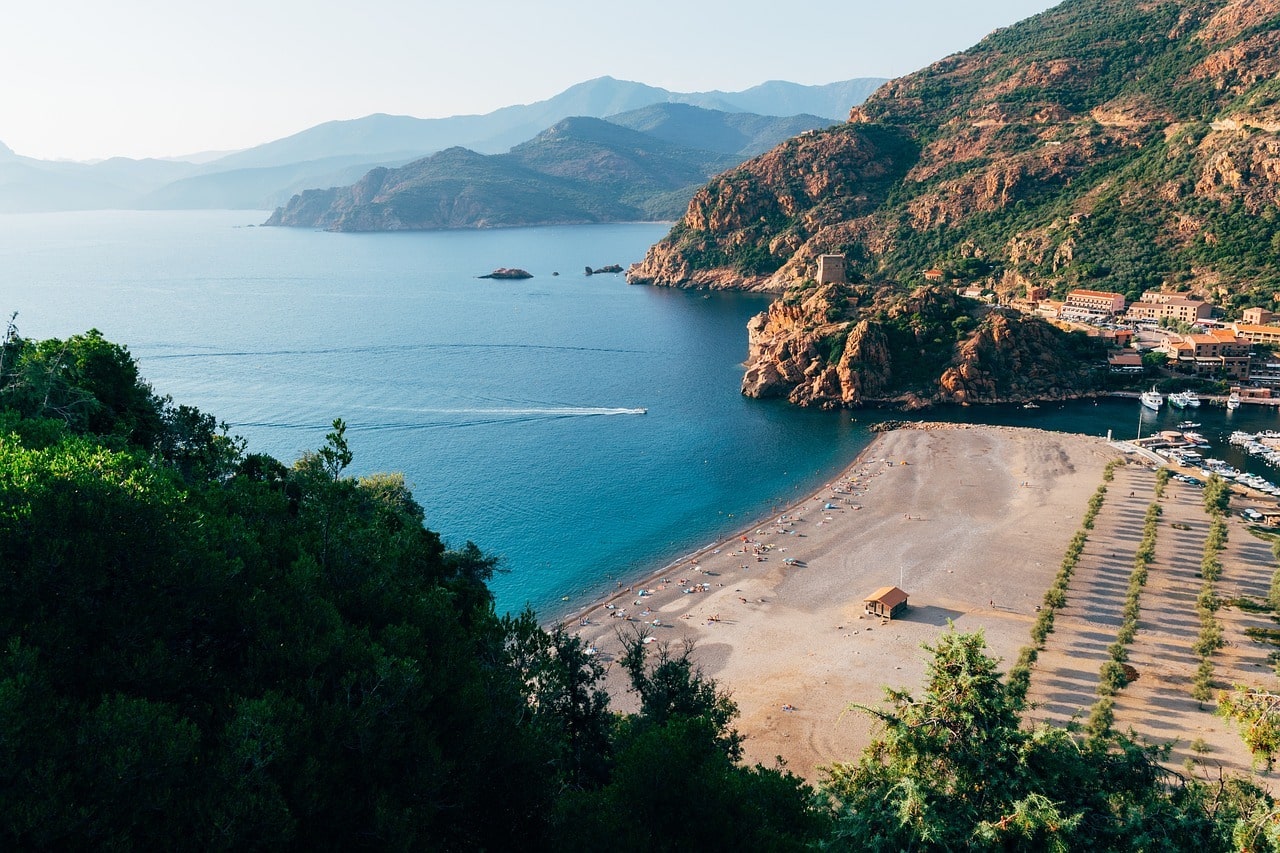 Découvrir la Corse en croisière