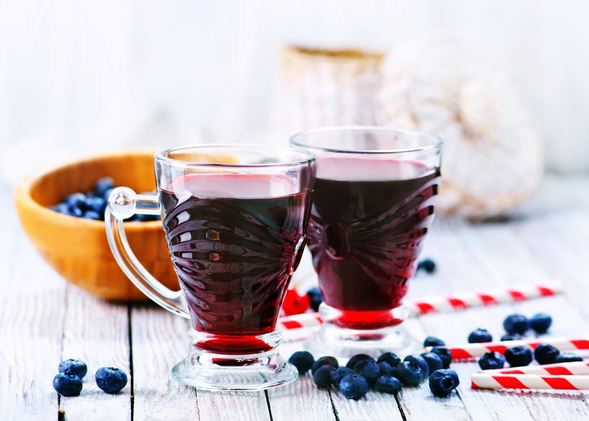 jus de myrtille dans verre santé