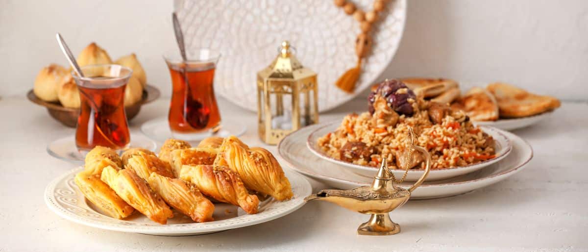 Quels sont les 5 repas typiques pendant le ramadan selon certains pays ?