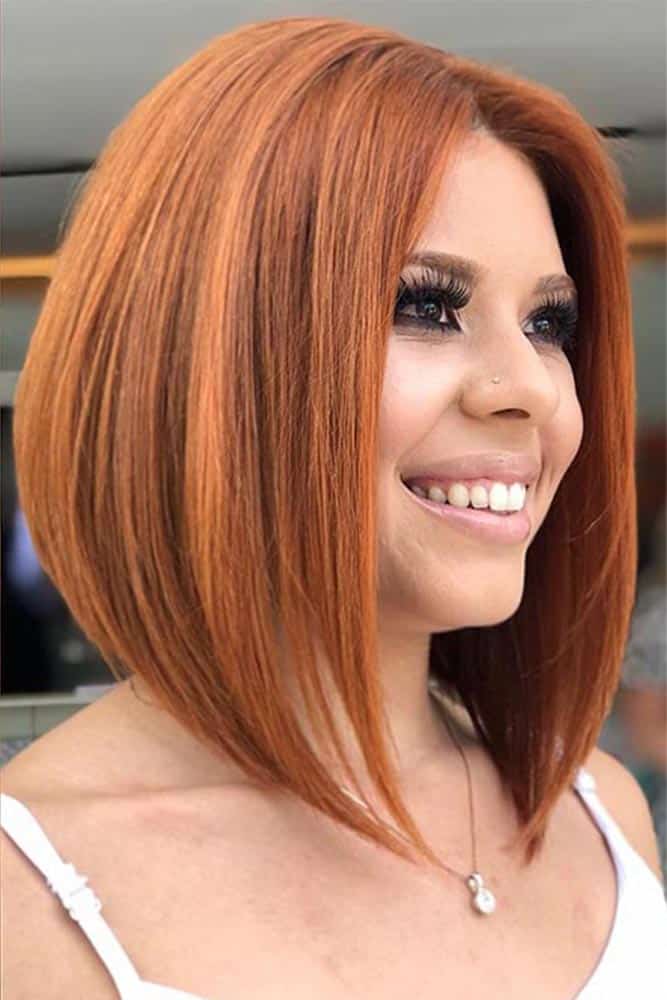 superbe tonalité de cheveux rouge brique
