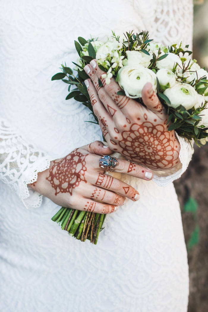 La beauté des mariées jordaniennes : entre maquillage raffinée et traditions intemporelles