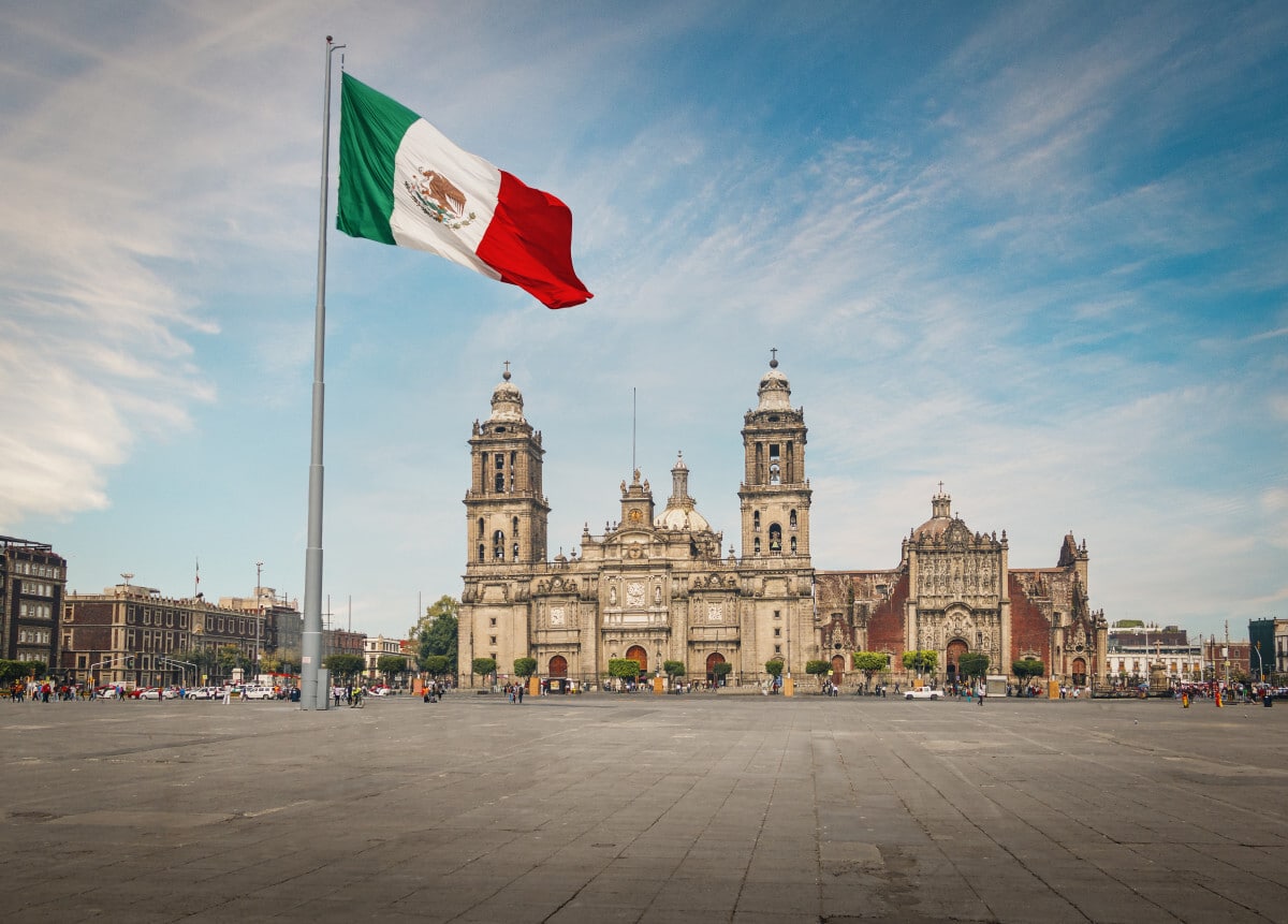 place Zocalo et cathédrale de Mexico mexique