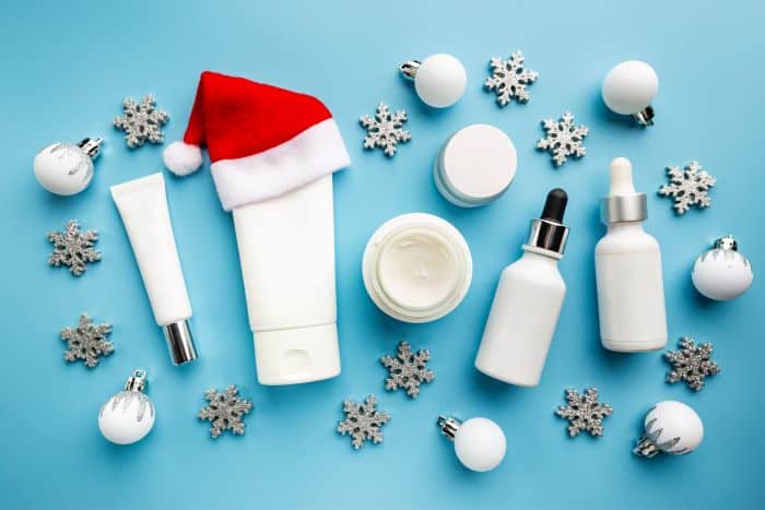 produits cosmétiques en coffre de noël femme